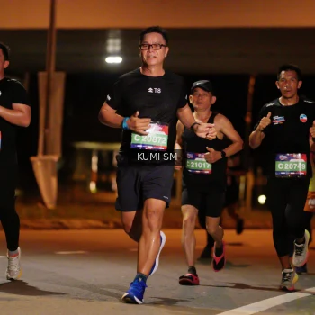 Runner Photo 3705052