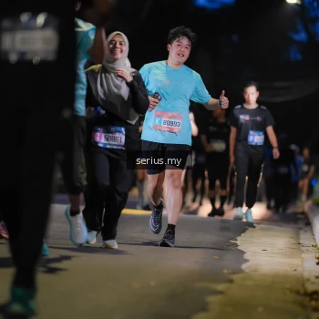 Runner Photo 3705061
