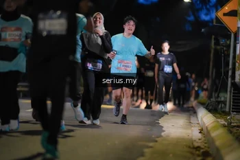 Runner Photo 3705065