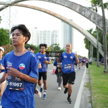 Runner Photo 3705067