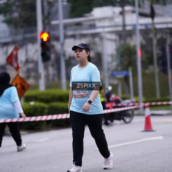 Runner Photo 3705070