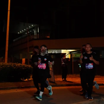 Runner Photo 3705079