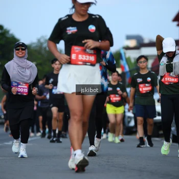 Runner Photo 3705096