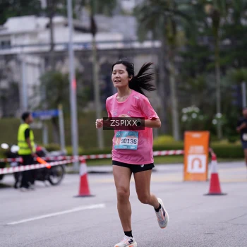 Runner Photo 3705112