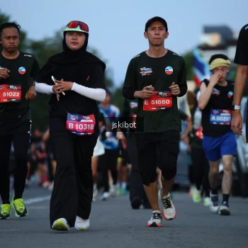 Runner Photo 3705116