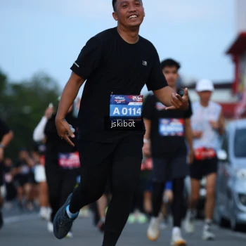 Runner Photo 3705129