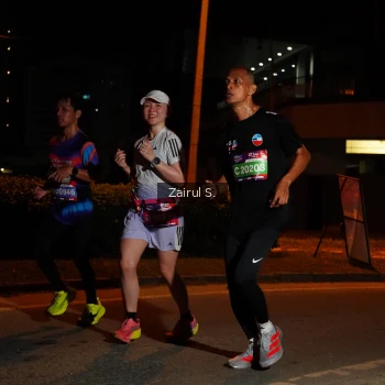 Runner Photo 3705137