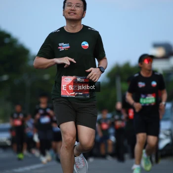 Runner Photo 3705170
