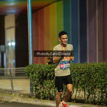 Runner Photo 3705194
