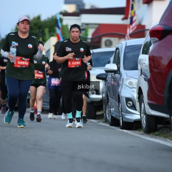 Runner Photo 3705207
