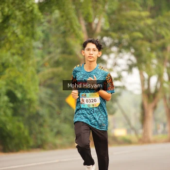 Runner Photo 3705242