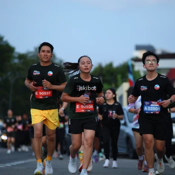 Runner Photo 3705248