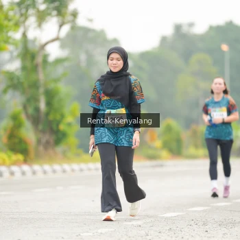 Runner Photo 3705273
