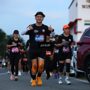Runner Photo 3705304