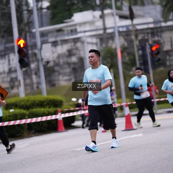 Runner Photo 3705305