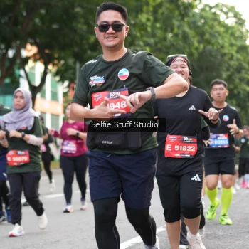 Runner Photo 3705306