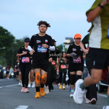Runner Photo 3705316