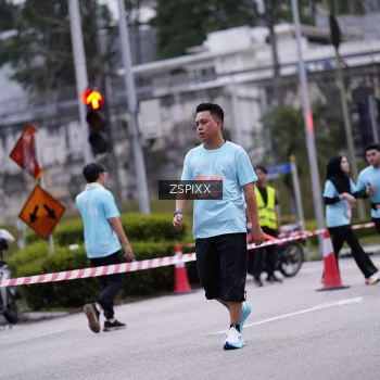 Runner Photo 3705335