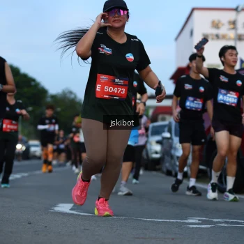 Runner Photo 3705342