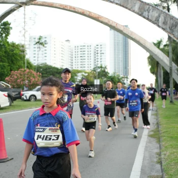 Runner Photo 3705344