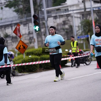 Runner Photo 3705349