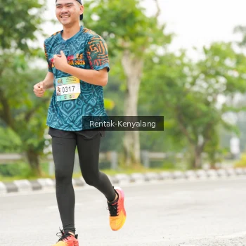 Runner Photo 3705357