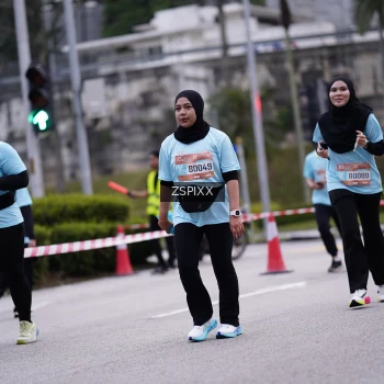 Runner Photo 3705371