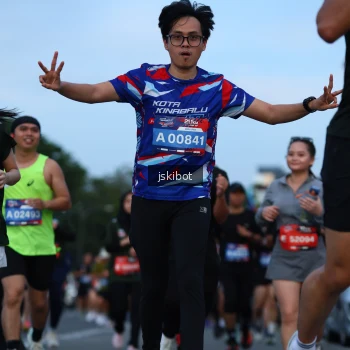 Runner Photo 3705393