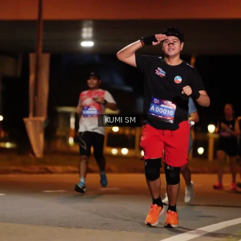 Runner Photo 3705398