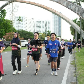 Runner Photo 3705449