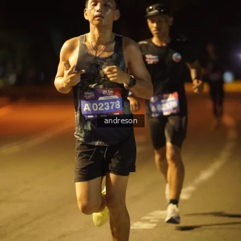 Runner Photo 3705464