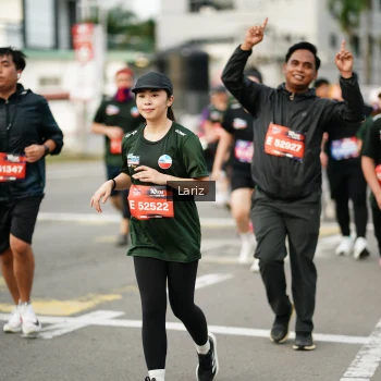 Runner Photo 3705469