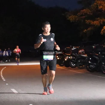 Runner Photo 3705508