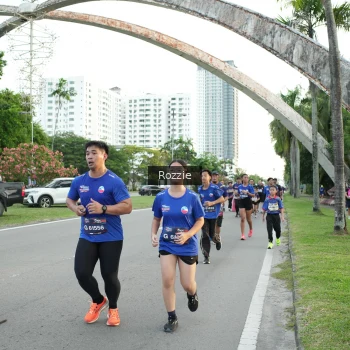 Runner Photo 3705510