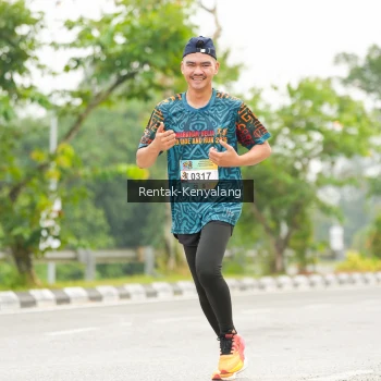Runner Photo 3705542