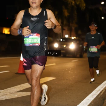 Runner Photo 3705567