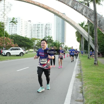 Runner Photo 3705609