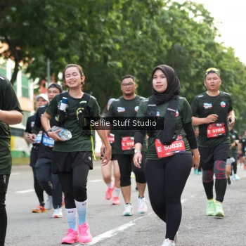 Runner Photo 3705621
