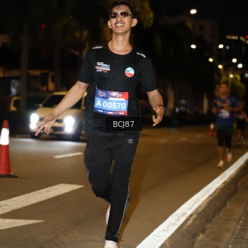 Runner Photo 3705624