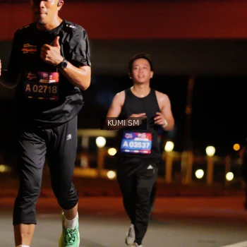 Runner Photo 3705630