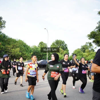 Runner Photo 3705633