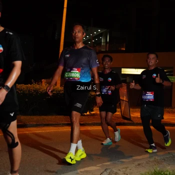 Runner Photo 3705638