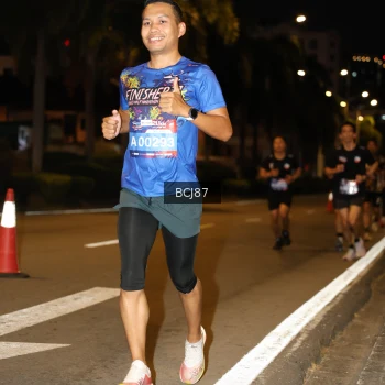 Runner Photo 3705644