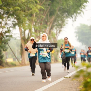 Runner Photo 3705663