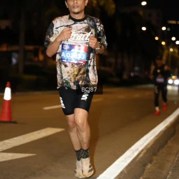 Runner Photo 3705669