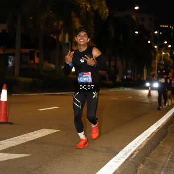 Runner Photo 3705679