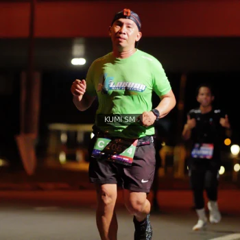 Runner Photo 3705693