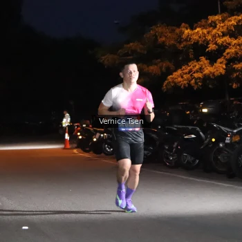 Runner Photo 3705698