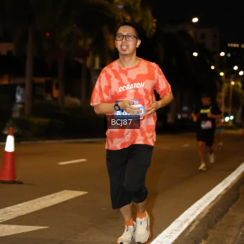 Runner Photo 3705701