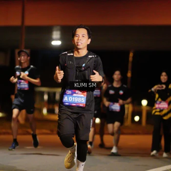 Runner Photo 3705704